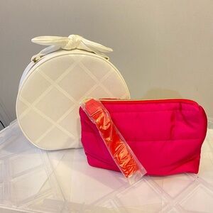 New! 2Pc Estée Lauder Beauty case and cosmetics Bag Set